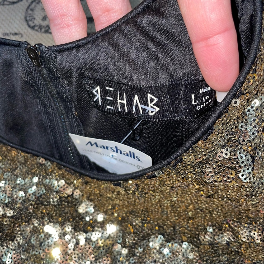 REHAB NWT! Sparkly Gold Sequins Sleeveless Leotard Bodysuit Size L - Picture 8 of 15